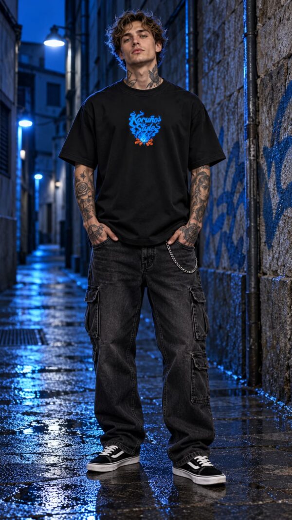 WhatsApp-Image-2026-09-13-at-20.41.52-1.jpeg Camiseta Koruño Style Calavera Fotón Fogata