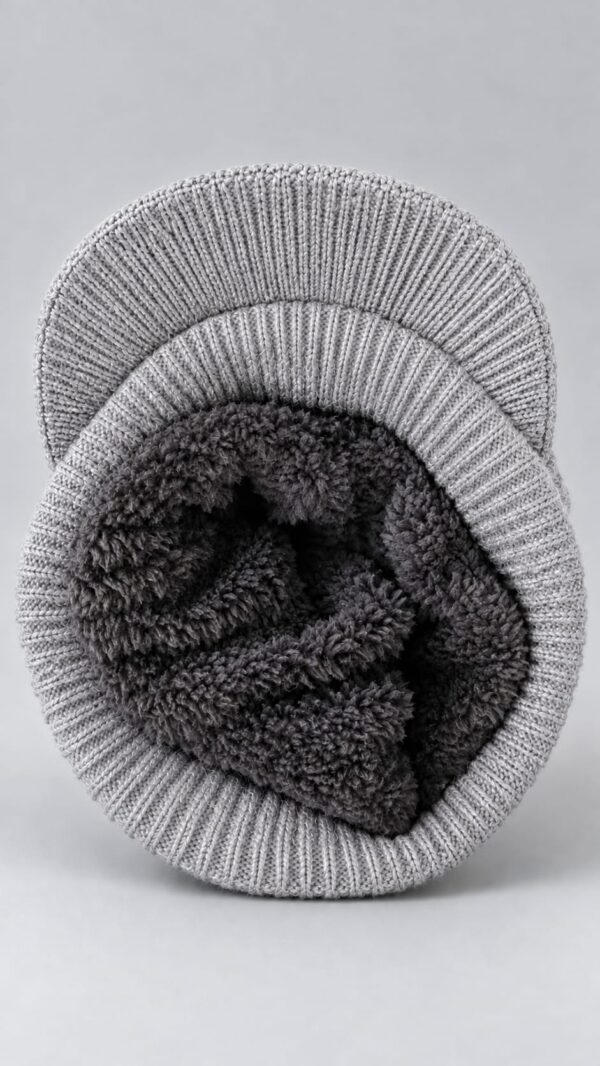 Pucho Koruño Style Gris con Visera y Orejeras