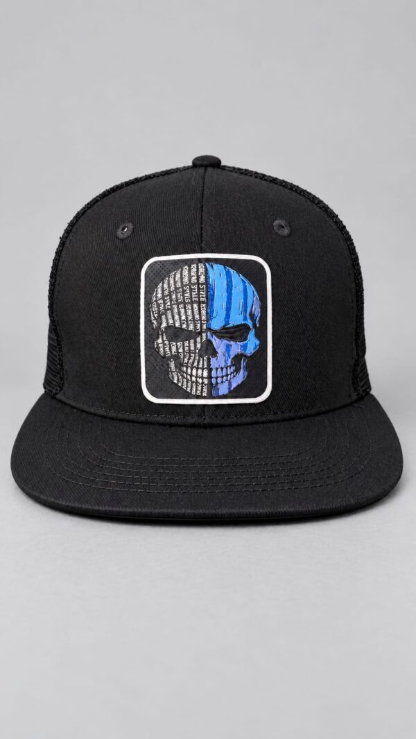 WhatsApp Image 2026-10-09 at 17.24.17 Gorra Koruño Style Calavera Blanquiazul